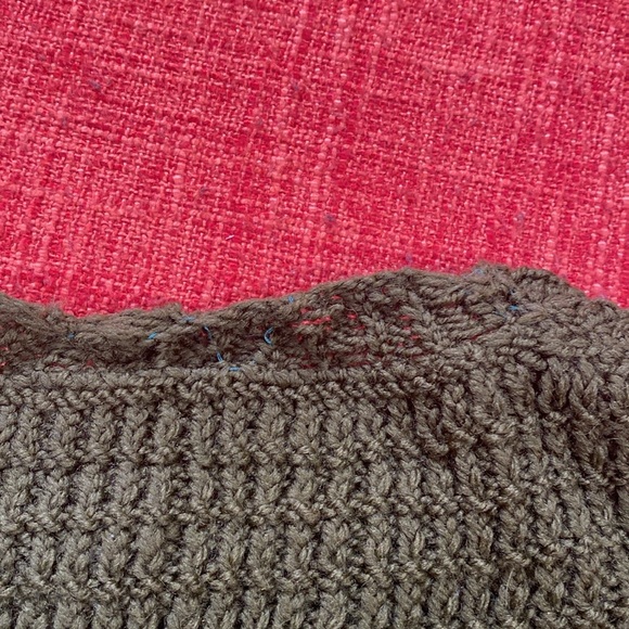 VTG Handmade Olive Green Hand Knit Cardigan Sweater - Picture 9 of 10